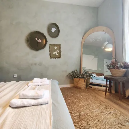 Appartement The Designers By Ourhood, Located! *