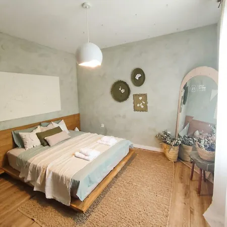 Appartement The Designers By Ourhood, Located! *